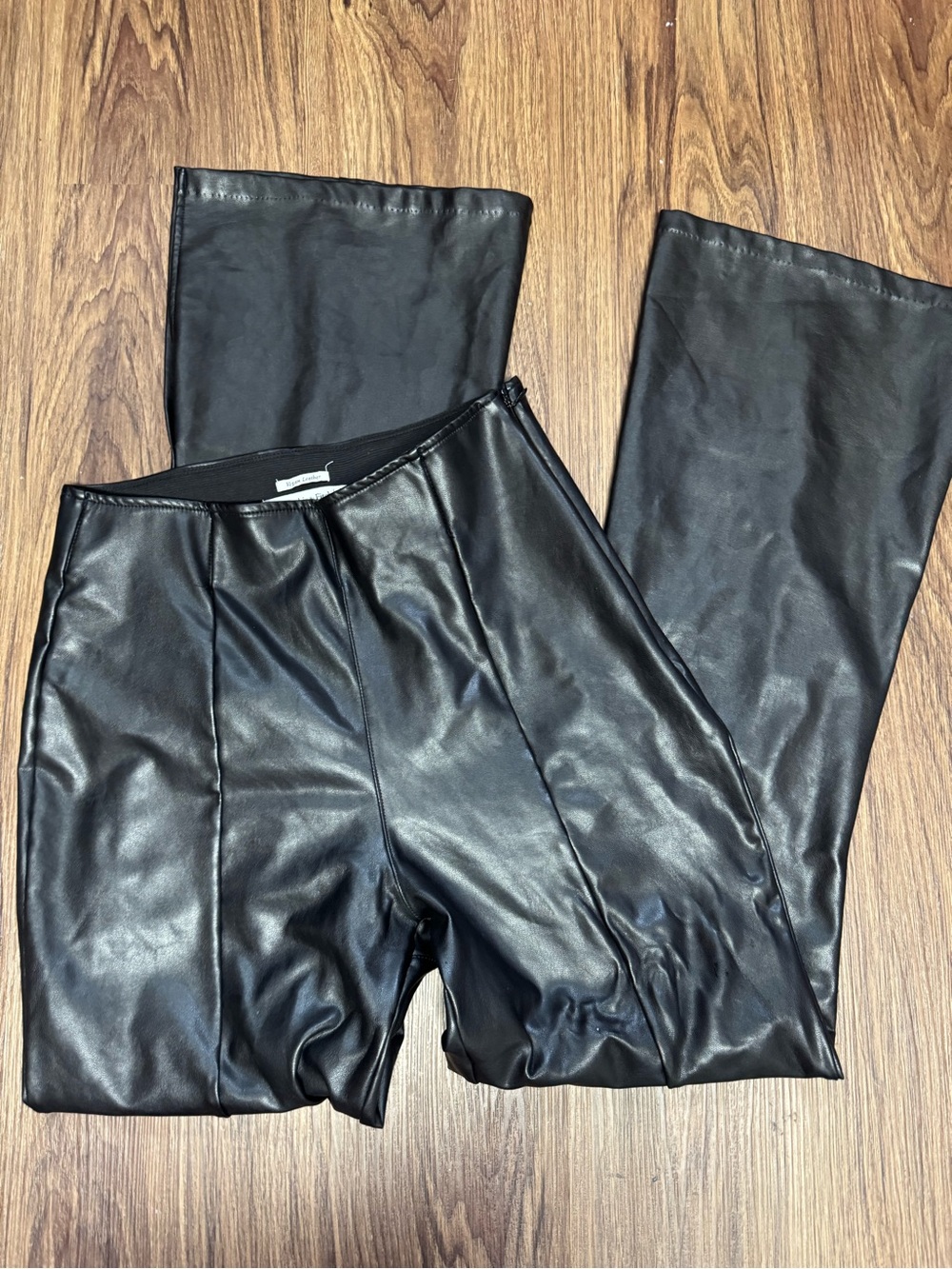 Abercrombie & fitch  Faux Leather flare-Leg Pants